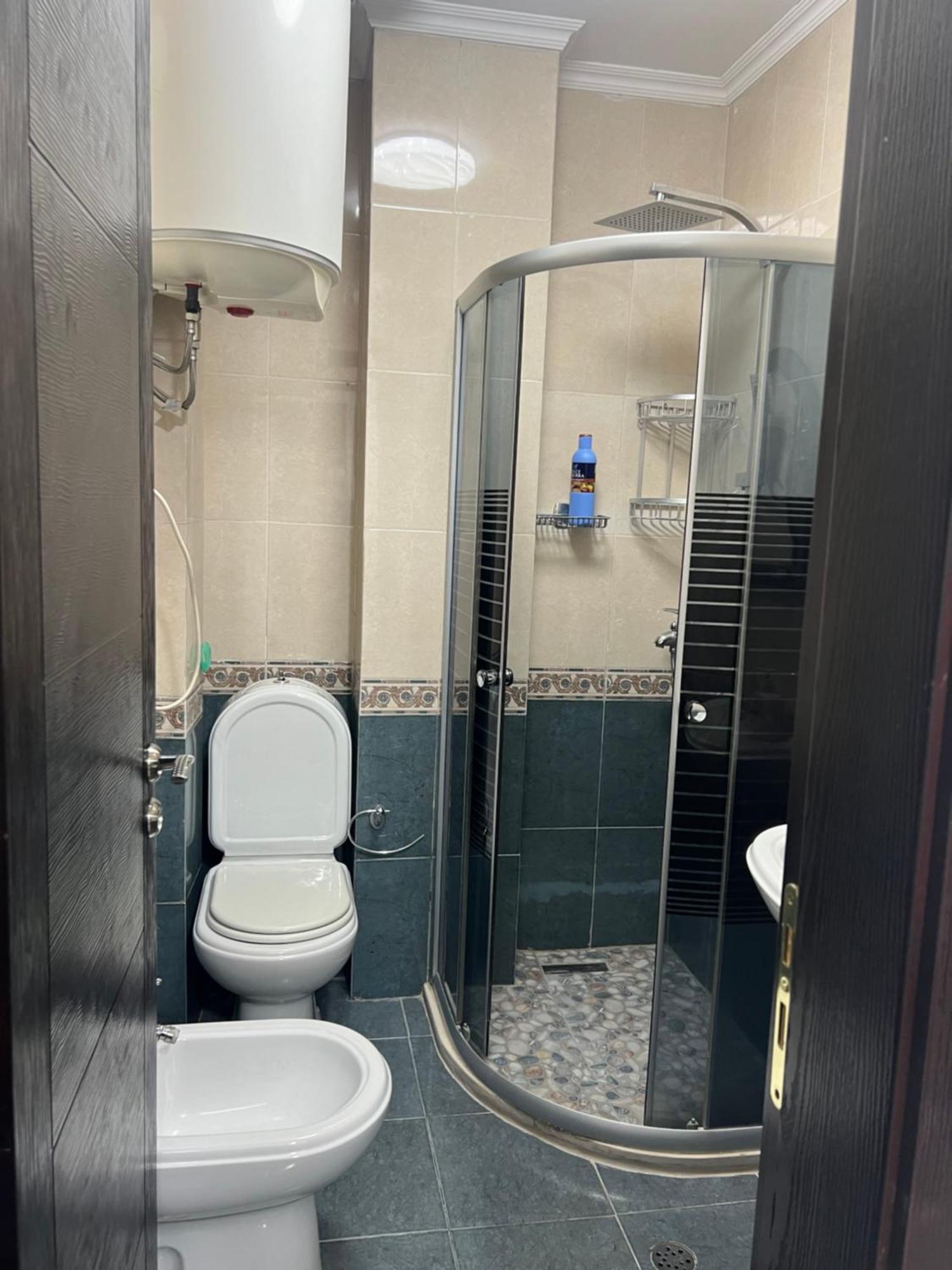 Ergi'S Studio Apartment Тирана Экстерьер фото