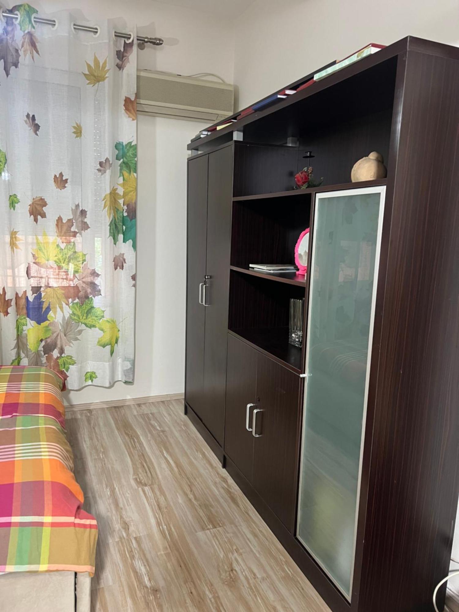 Ergi'S Studio Apartment Тирана Экстерьер фото