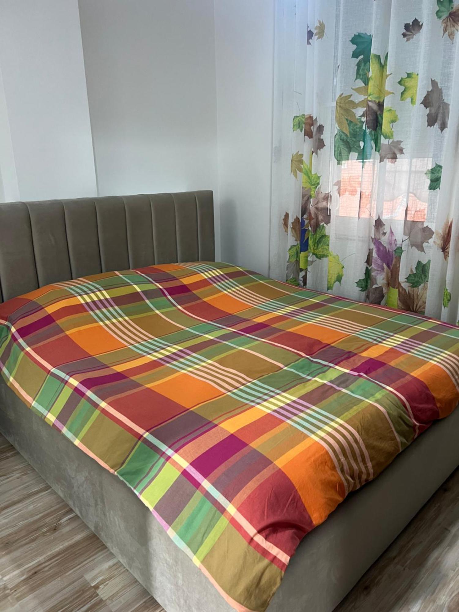 Ergi'S Studio Apartment Тирана Экстерьер фото